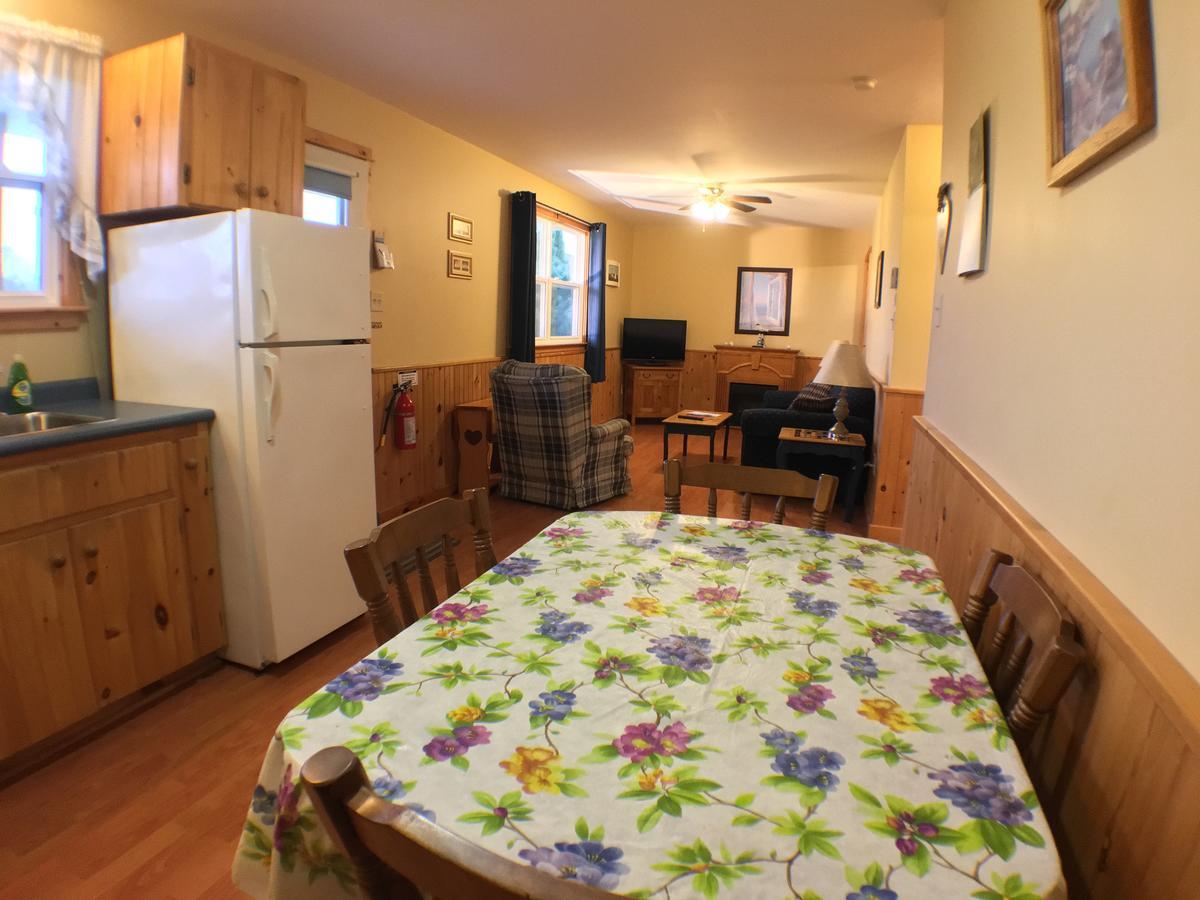 Upper Clements Cottages & Rv Park 安纳波利斯罗亚尔 外观 照片