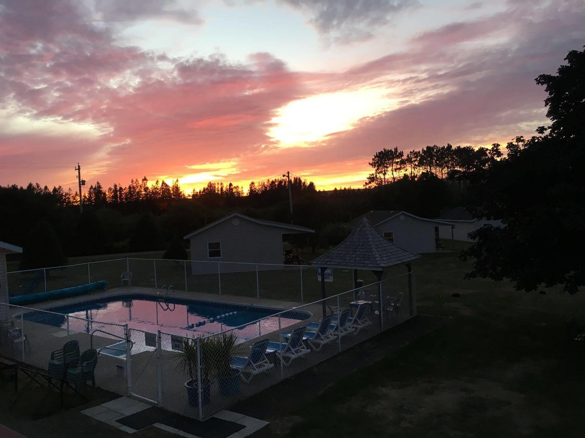 Upper Clements Cottages & Rv Park 安纳波利斯罗亚尔 外观 照片